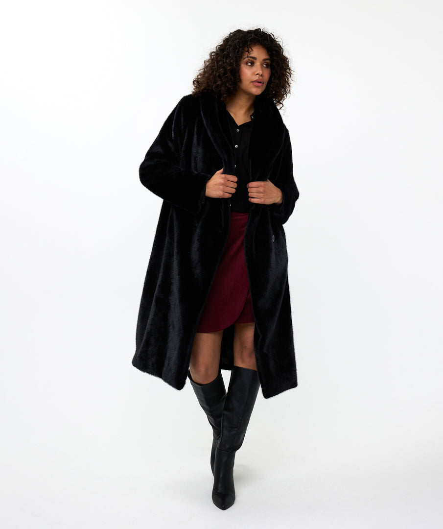 Stevie Faux Fur Coat by Esqualo