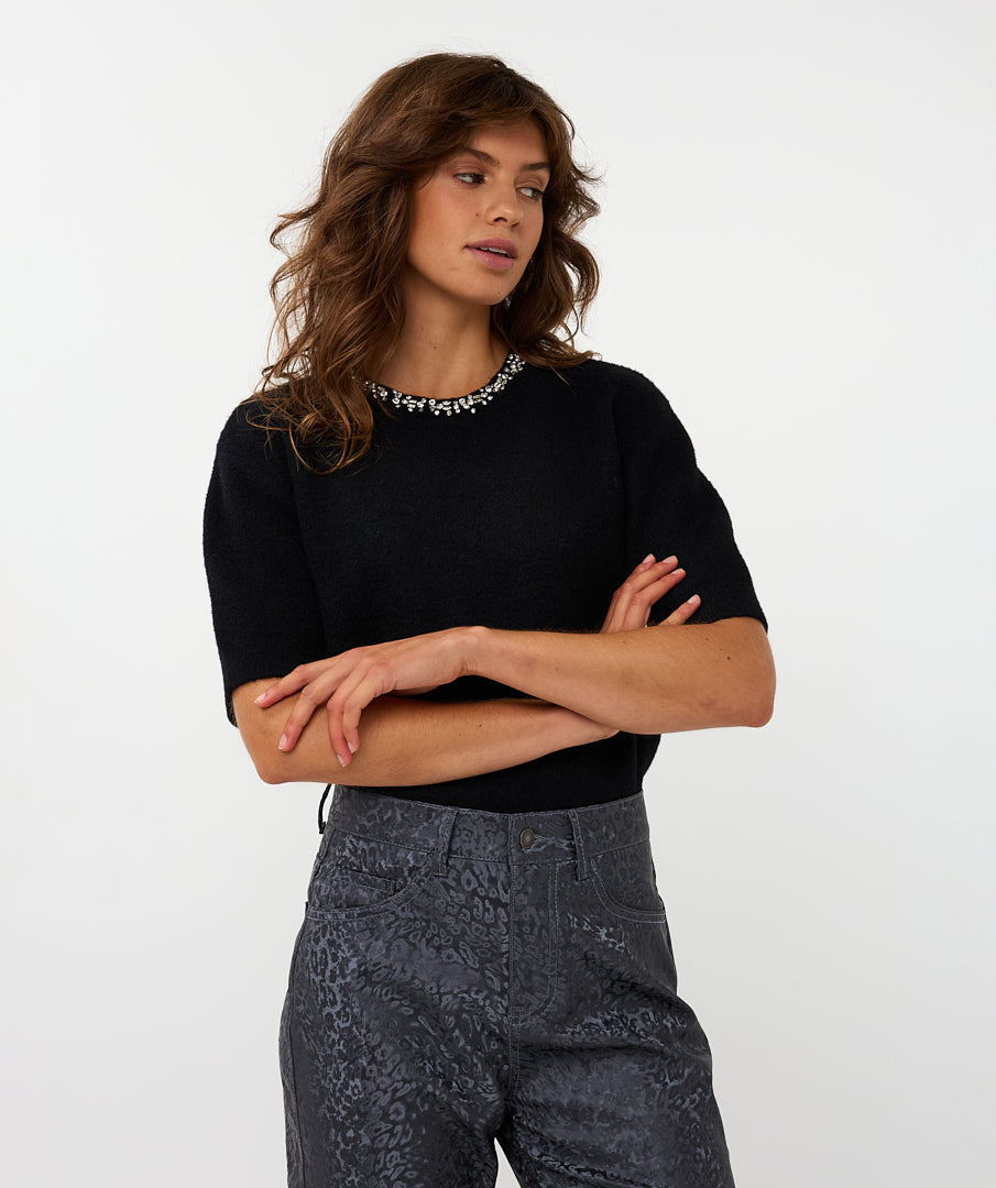 Alia Sweater ( Black)