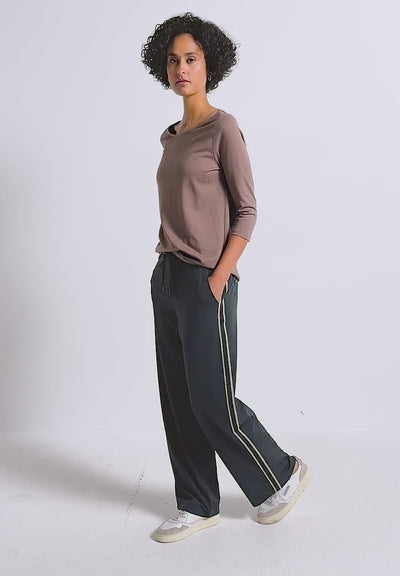 Street One
Pants with galloon stripes (Navy)
