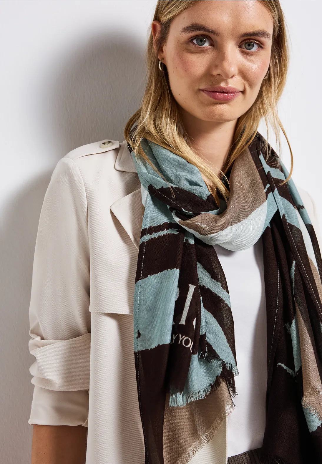 Street One Lightweight patterned scarf (Blue)