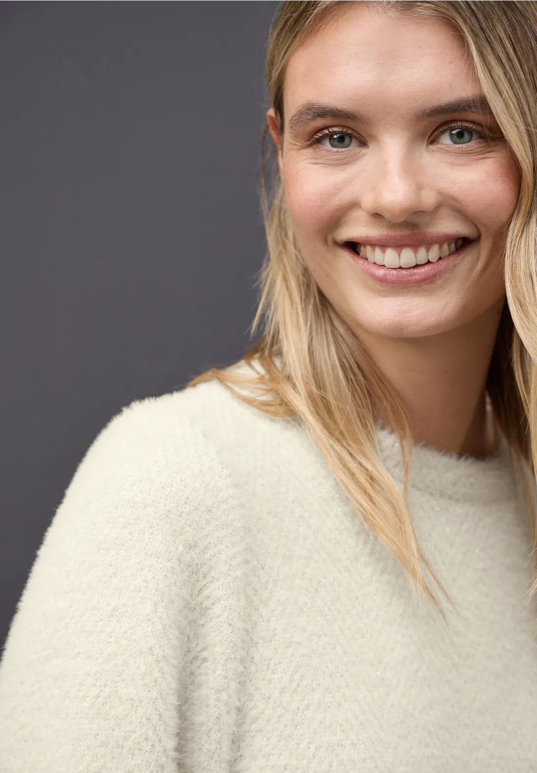 Street One Fluffy Zig Zag Sweater (Soft Beige)