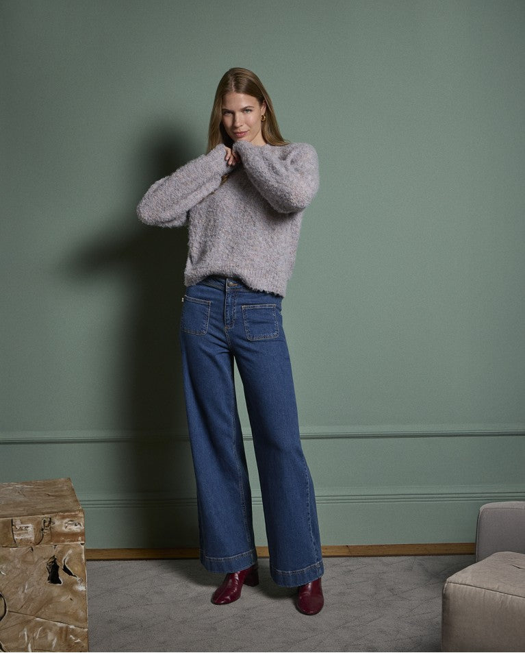 Joyce Flare cut denim jeans (Indigo)