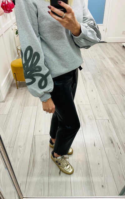 Quincy Sweater (grey)