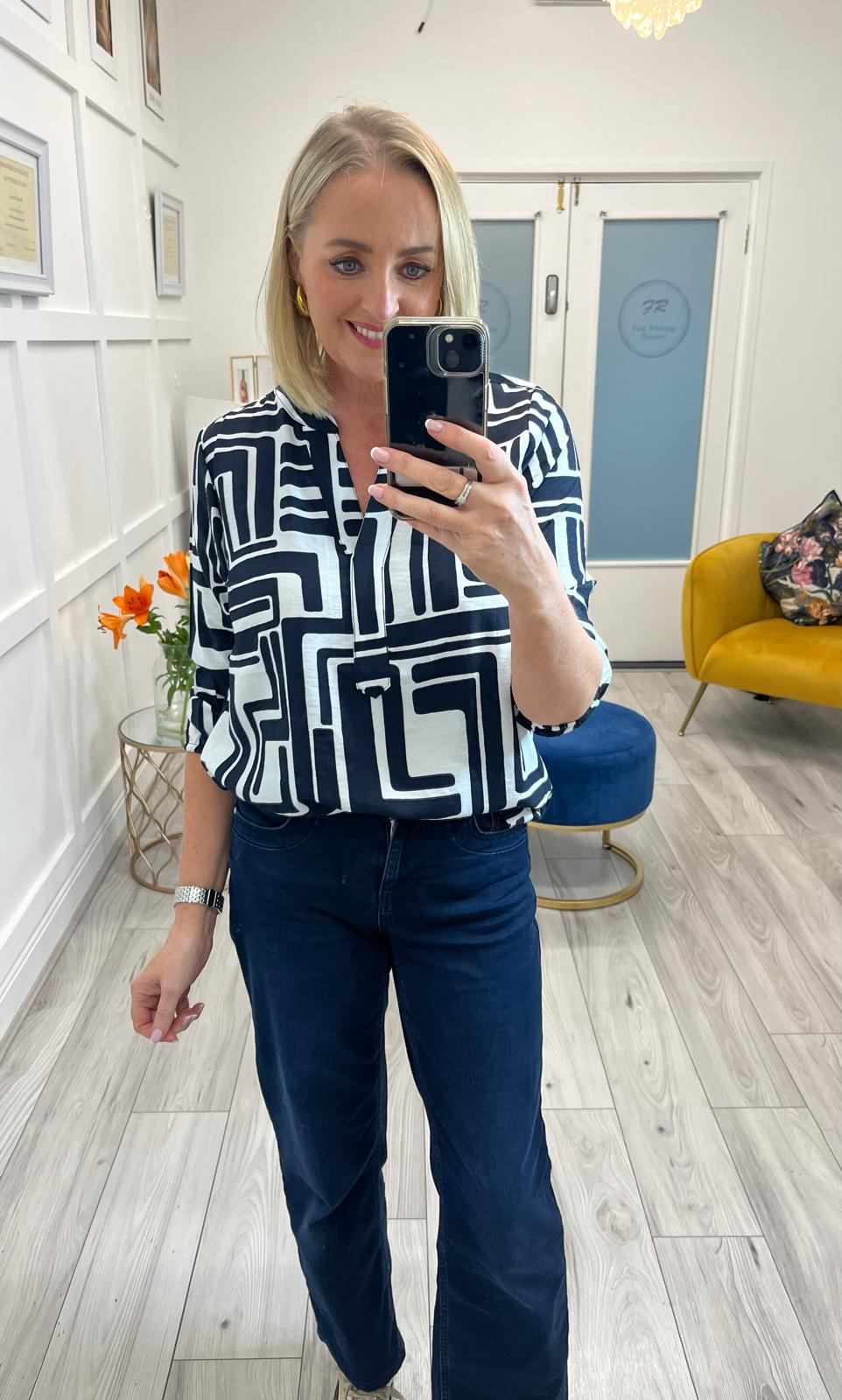 CECIL slit neck blouse with Graphic Print (Navy)