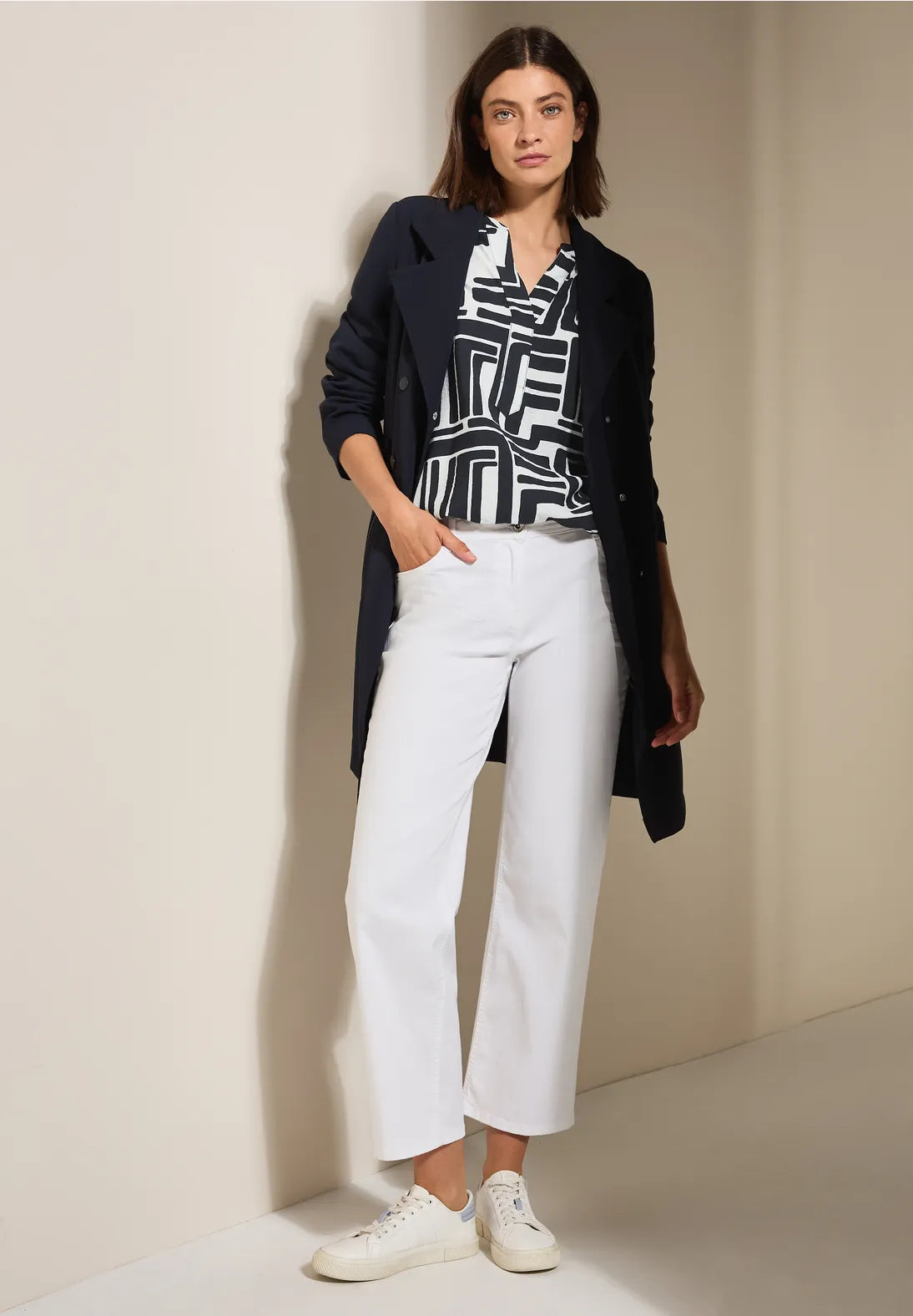 CECIL slit neck blouse with Graphic Print (Navy)
