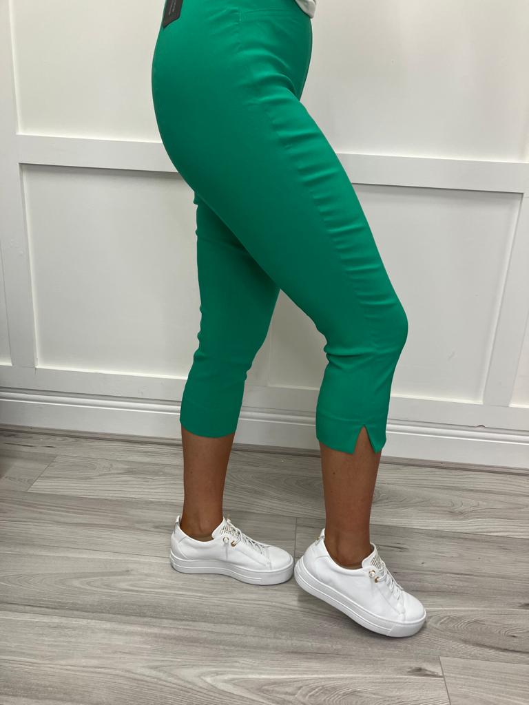 Kelly green capri pants best sale